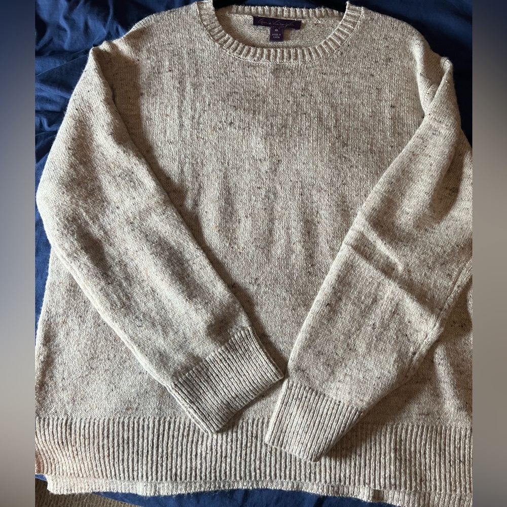 Gloria Vanderbilt Womens Beige Crewneck Sweater